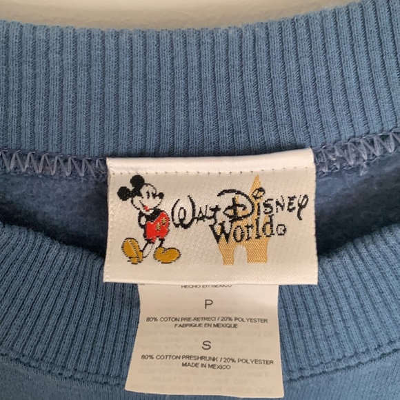 Vintage Walt Disney World Blue Pooh Sweatshirt very good condition - Picture 6 of 6